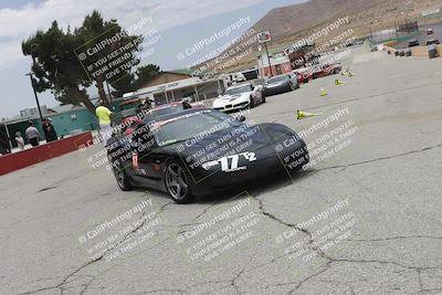 media/Jun-01-2025-CalClub SCCA (Sun) [[eae223c5dd]]/Around pit/